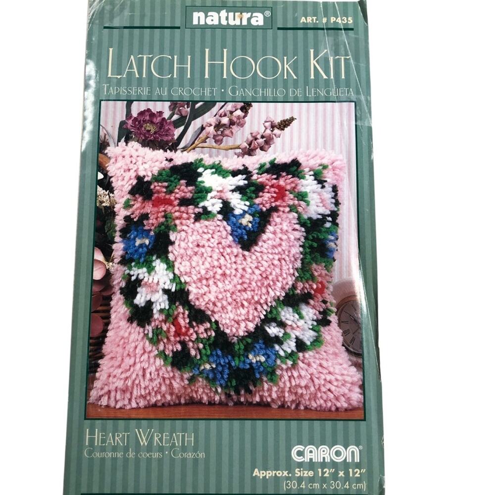 Caron Natura Latch Hook Kit - Heart Wreath 12”x12”